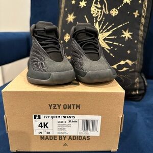 Adidas YZY QNTM Infants Black Shoes